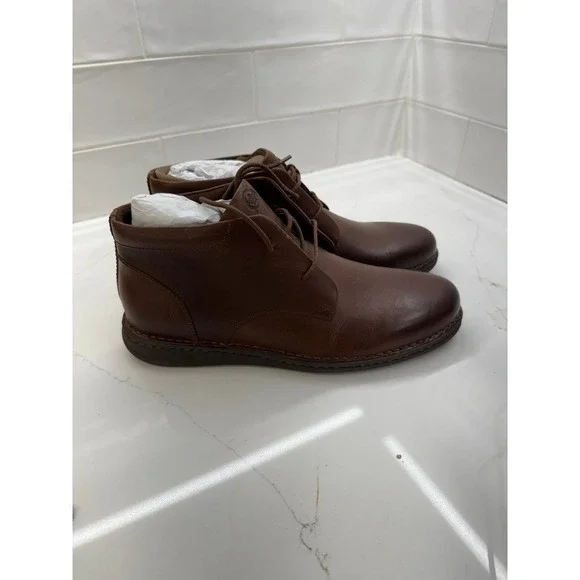 Born Theo Chukka Boot men's‎ 11